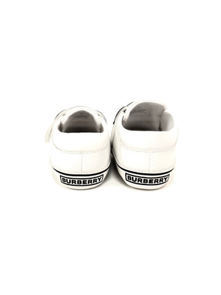 Burberry White soft leather infant shoes with Iconic Bear Logo
