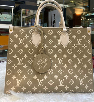 Louis Vuitton On the Go MM Size