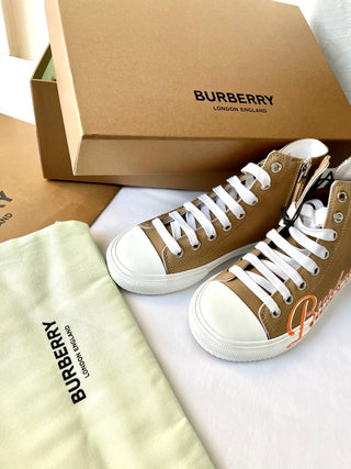 Burberry Orange High Cute Shoes with White Brand Name Logo