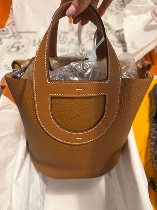 Hermes in the Loop 18 Togo in Gold