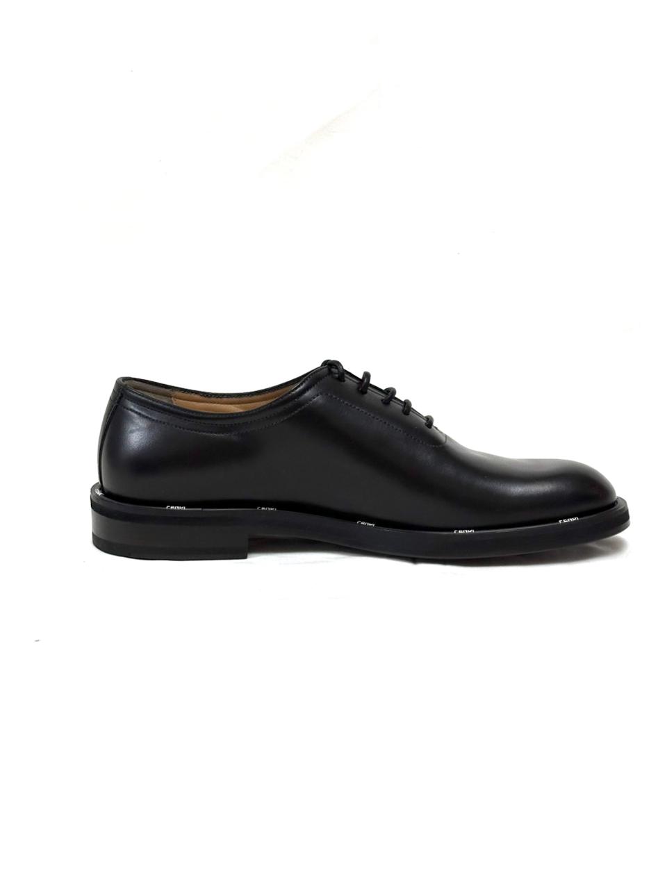 Fendi Leather Shoes Black