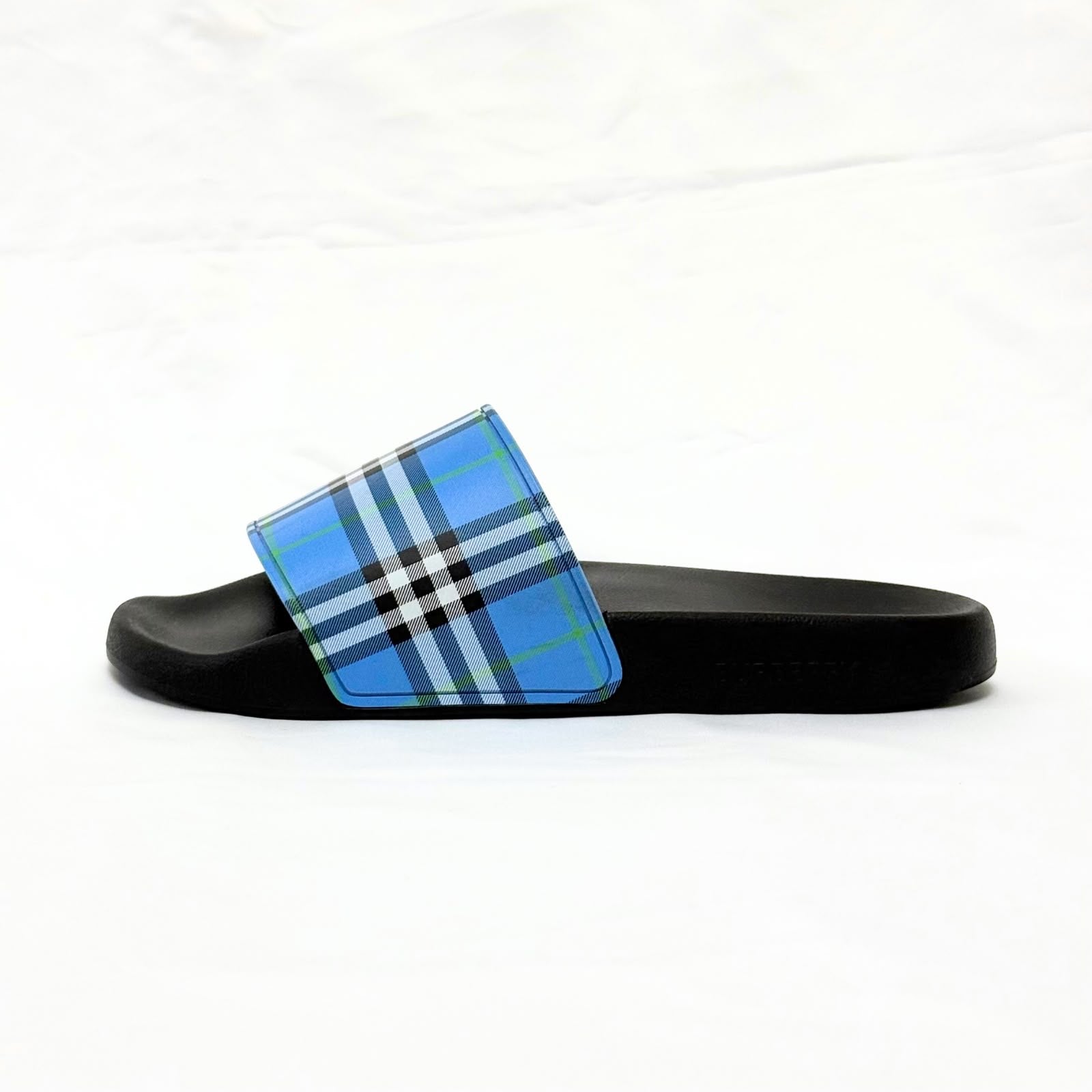 Burberry Slides Black/ Blue