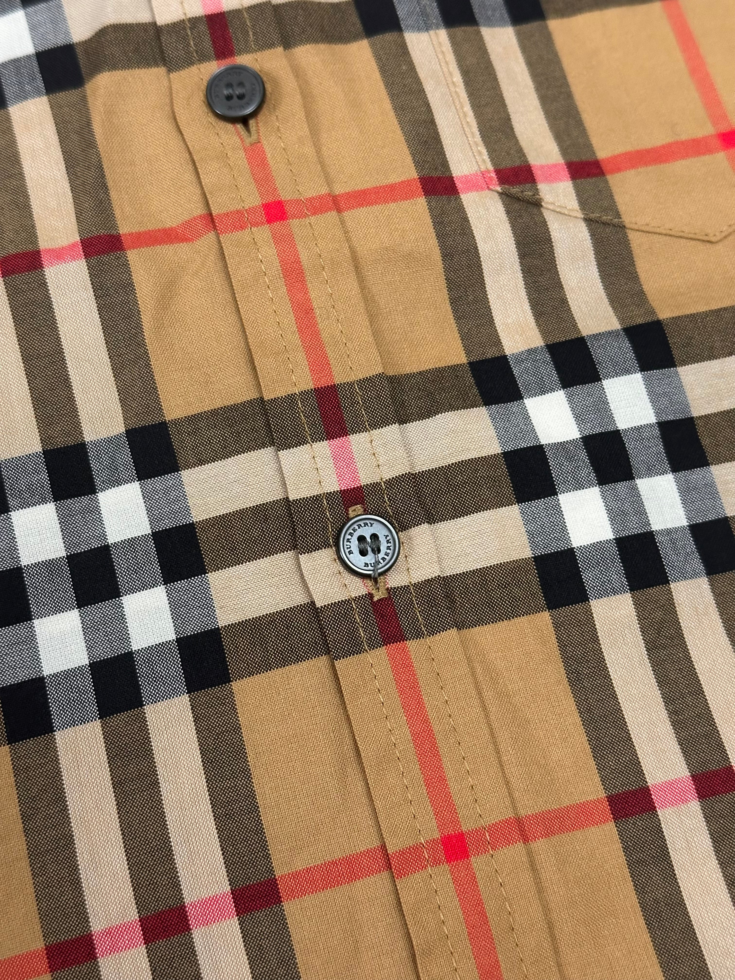 Burberry Vintage Classic Design Shirt