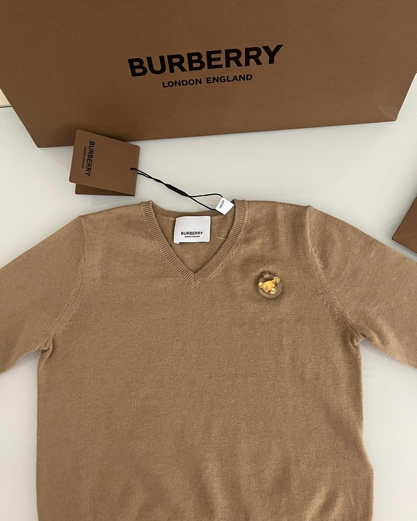 Burberry cashmere pullover hotsell