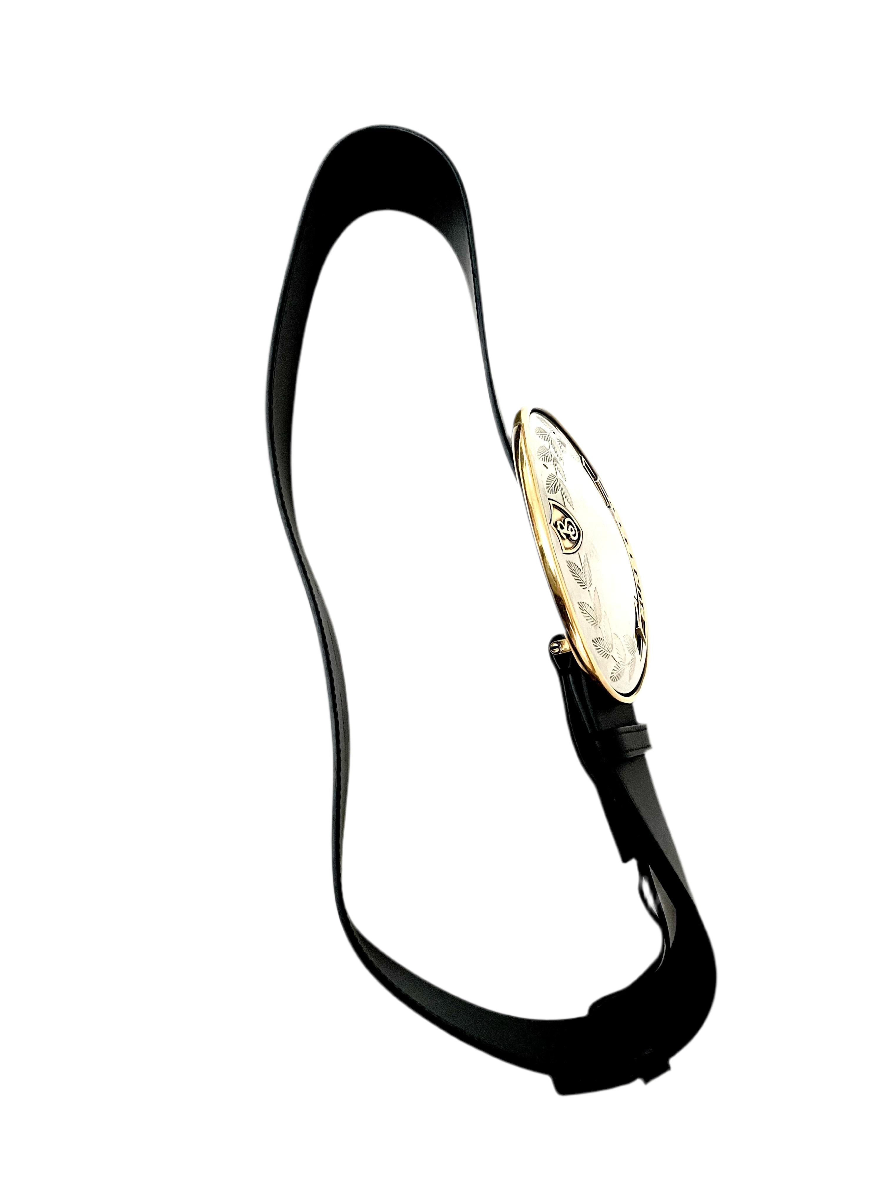 Burberry Belt Round Buckle