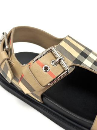 Burberry Classic Vintage Design Sandals
