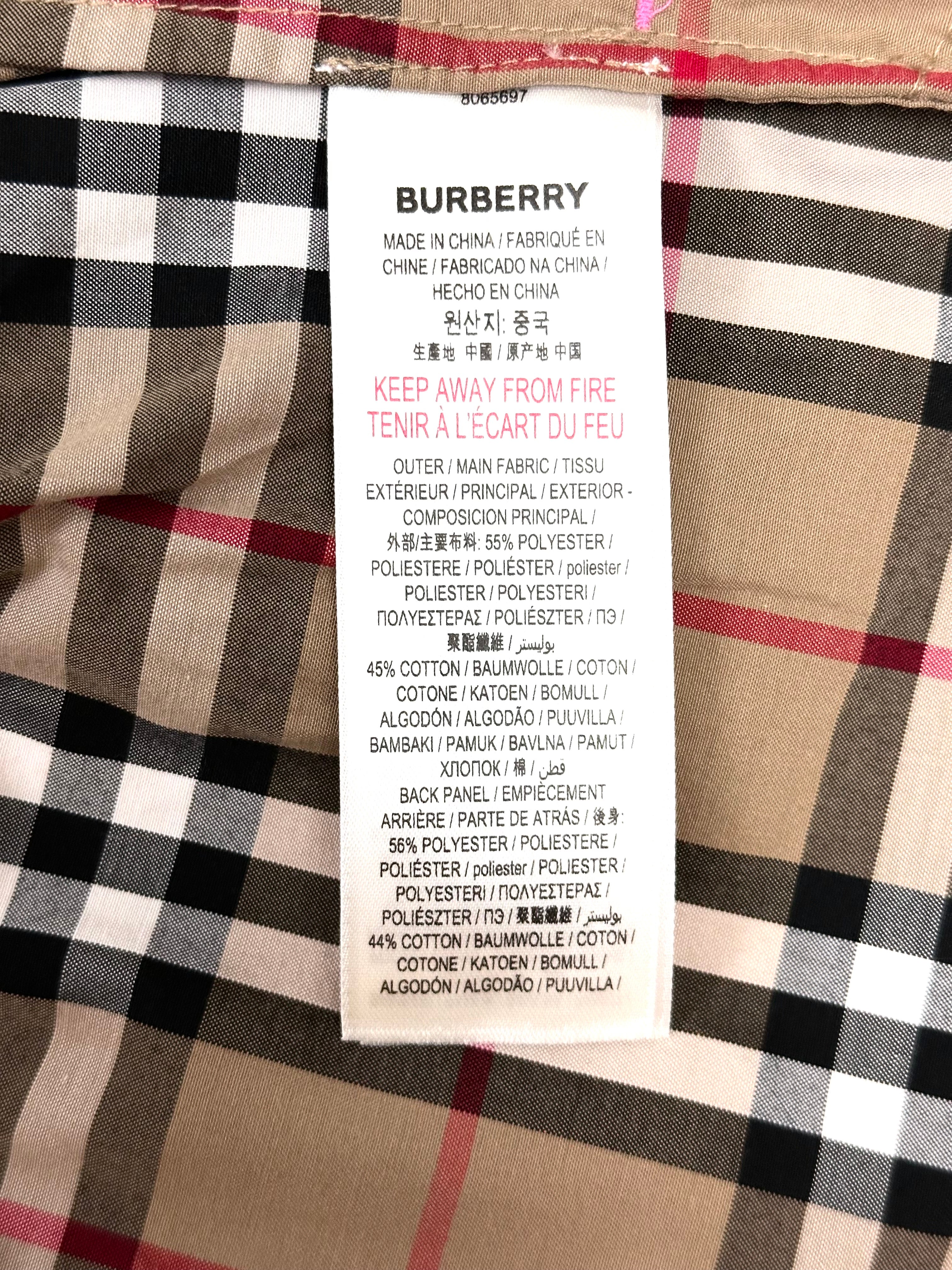 Burberry Pink one side Classic Vintage Design Shorts