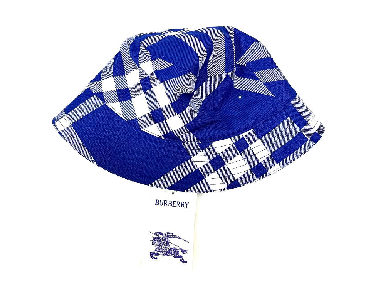 Burberry Classic Caro bucket Hat